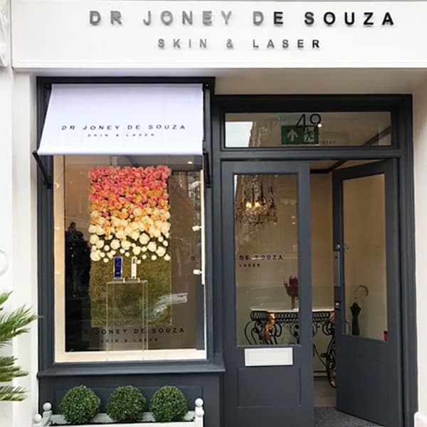 dr-joney-clinic-exterior-open-door