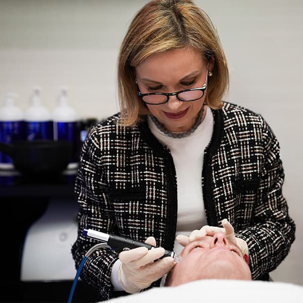 Roma-laser-treatment