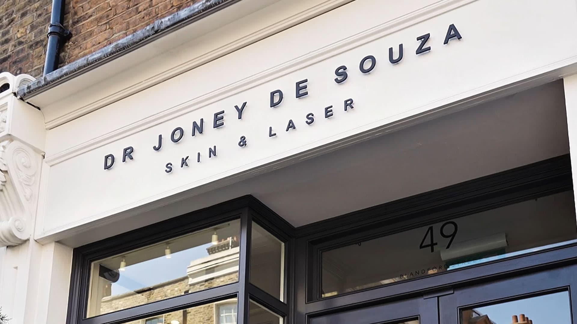 contact-us-front-clinic-exterior